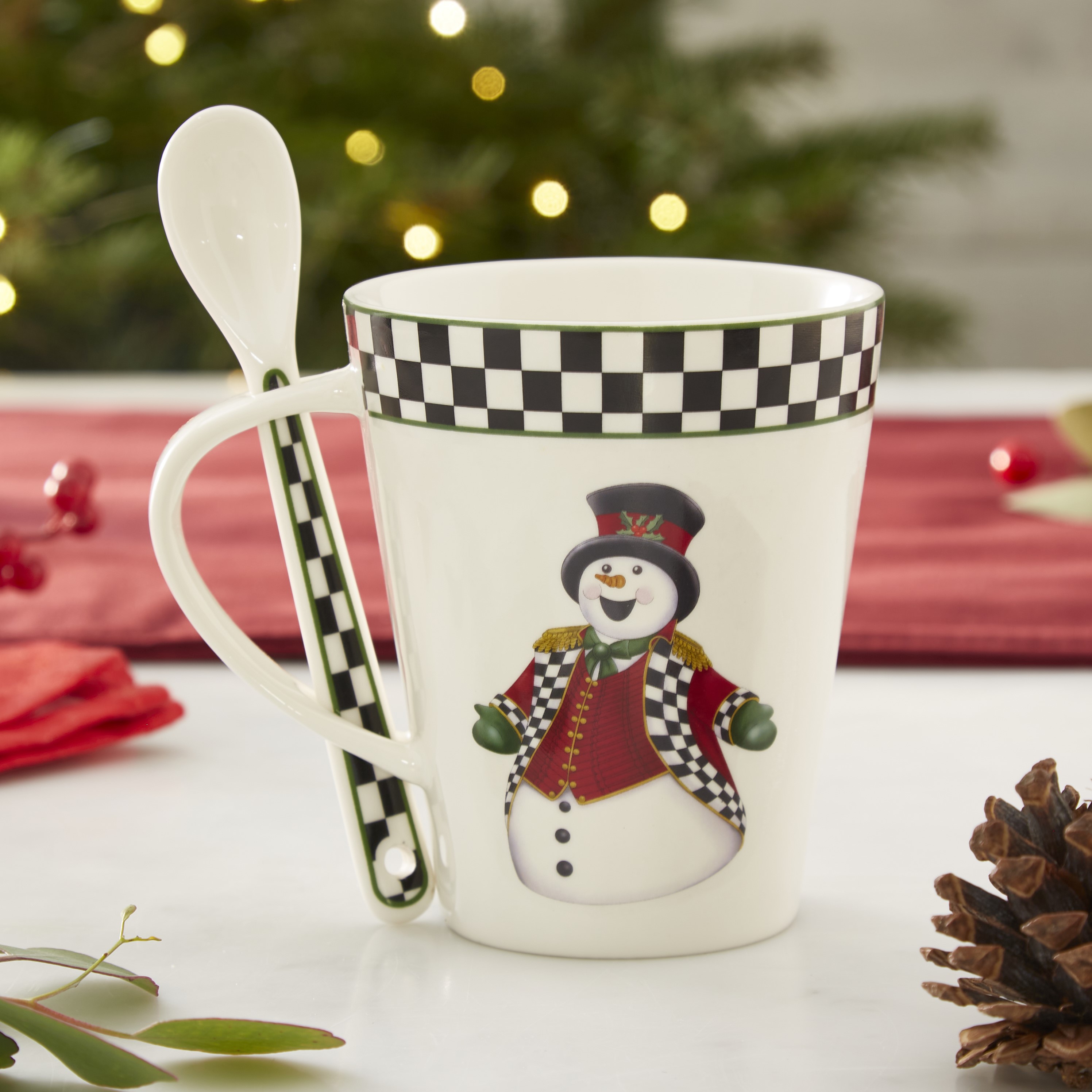 Christmas Tree Black and White Mug Set image number null